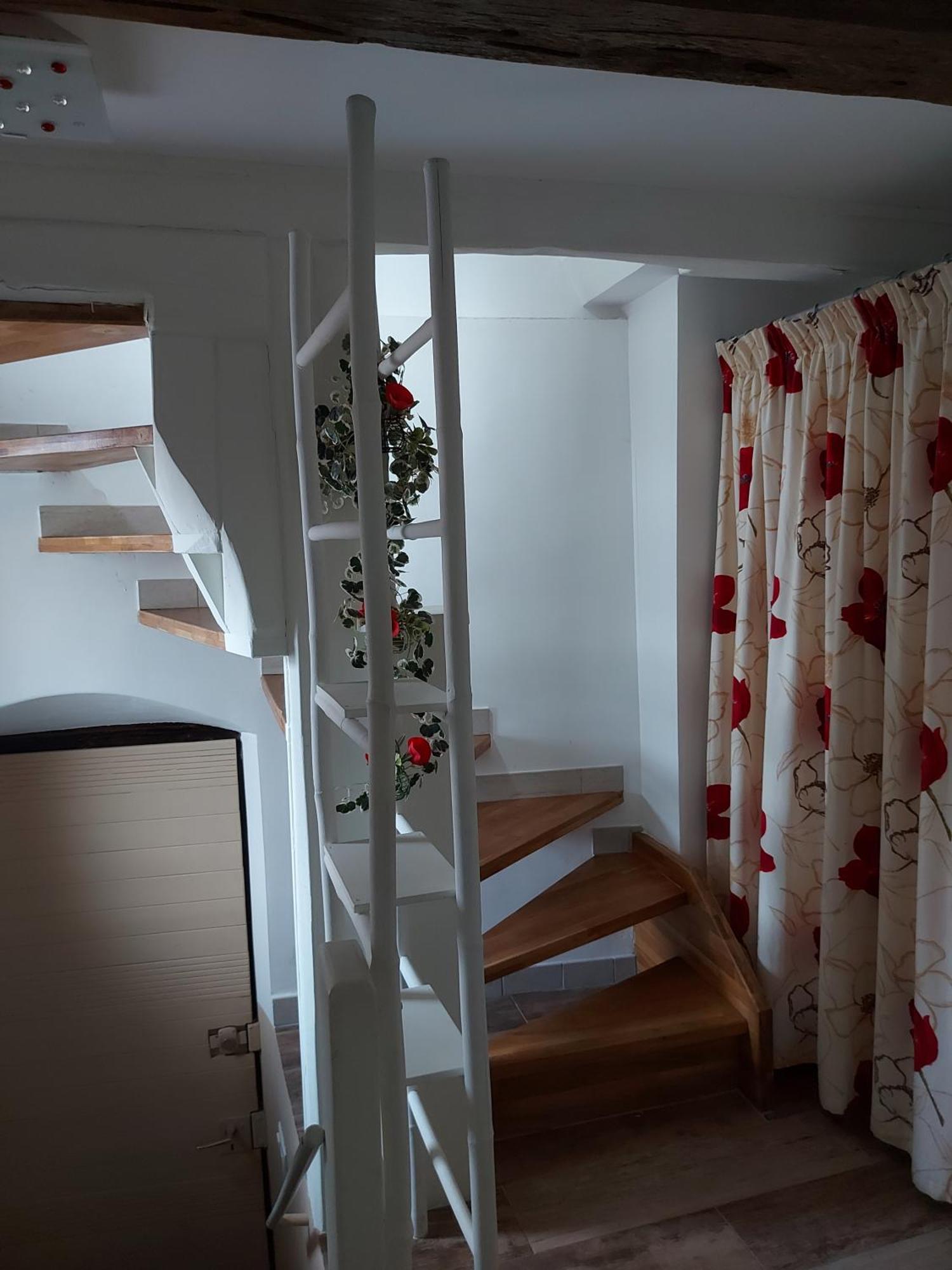 Apartment Comme Tour Dans Le Centre Historique *